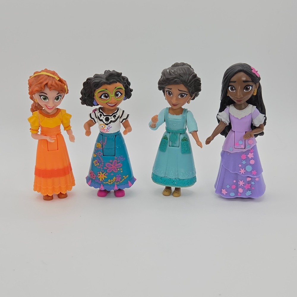 Disney Encanto Lot Of 4 Poseable 3" Figures JAKKS Mirabel Isabela Madrigal